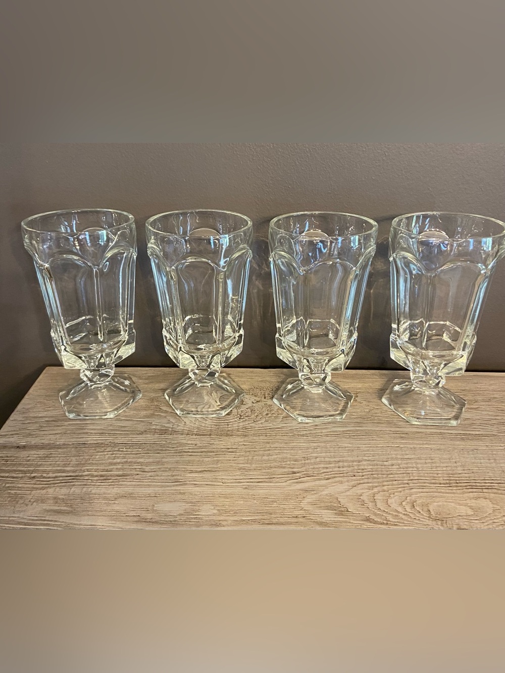 Vintage Glass Ice Cream Parlor Sundae Glasses Set Of (4) 7” x 3.5”